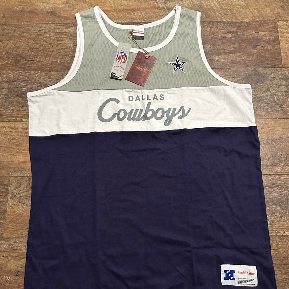 Mitchell & Ness NFL Throwback Dallas Cowboys Tank, Size XLT